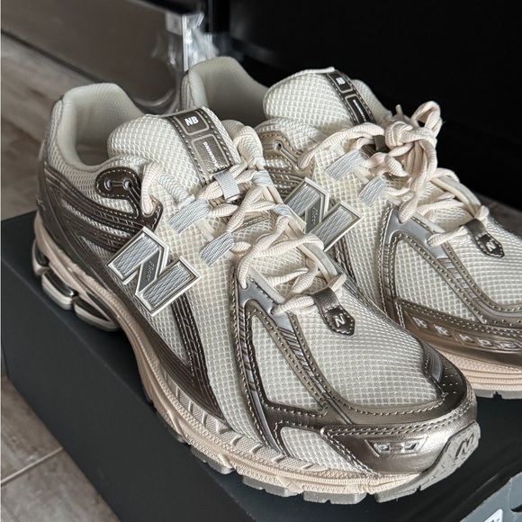 New Balance Shoes - New Balance 1906R Arid
Stone Size 12.5 Women or 11 Men